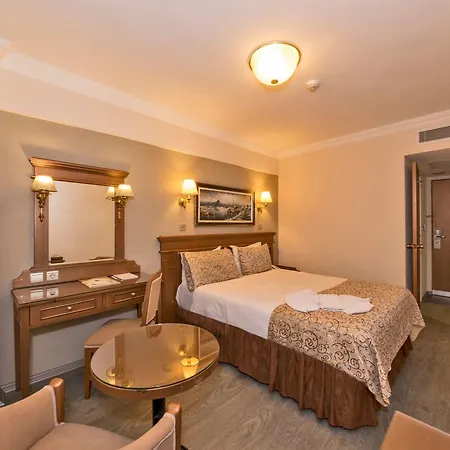 Hotel Laleli Gonen 3*