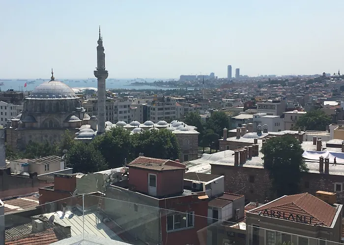 Hotel Laleli Gonen 3*