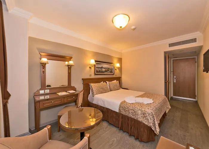 Hotel Laleli Gonen 3*