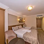 Laleli Gonen 3*