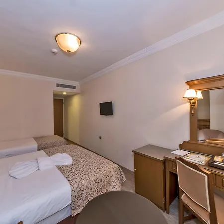 لاليلي جونين